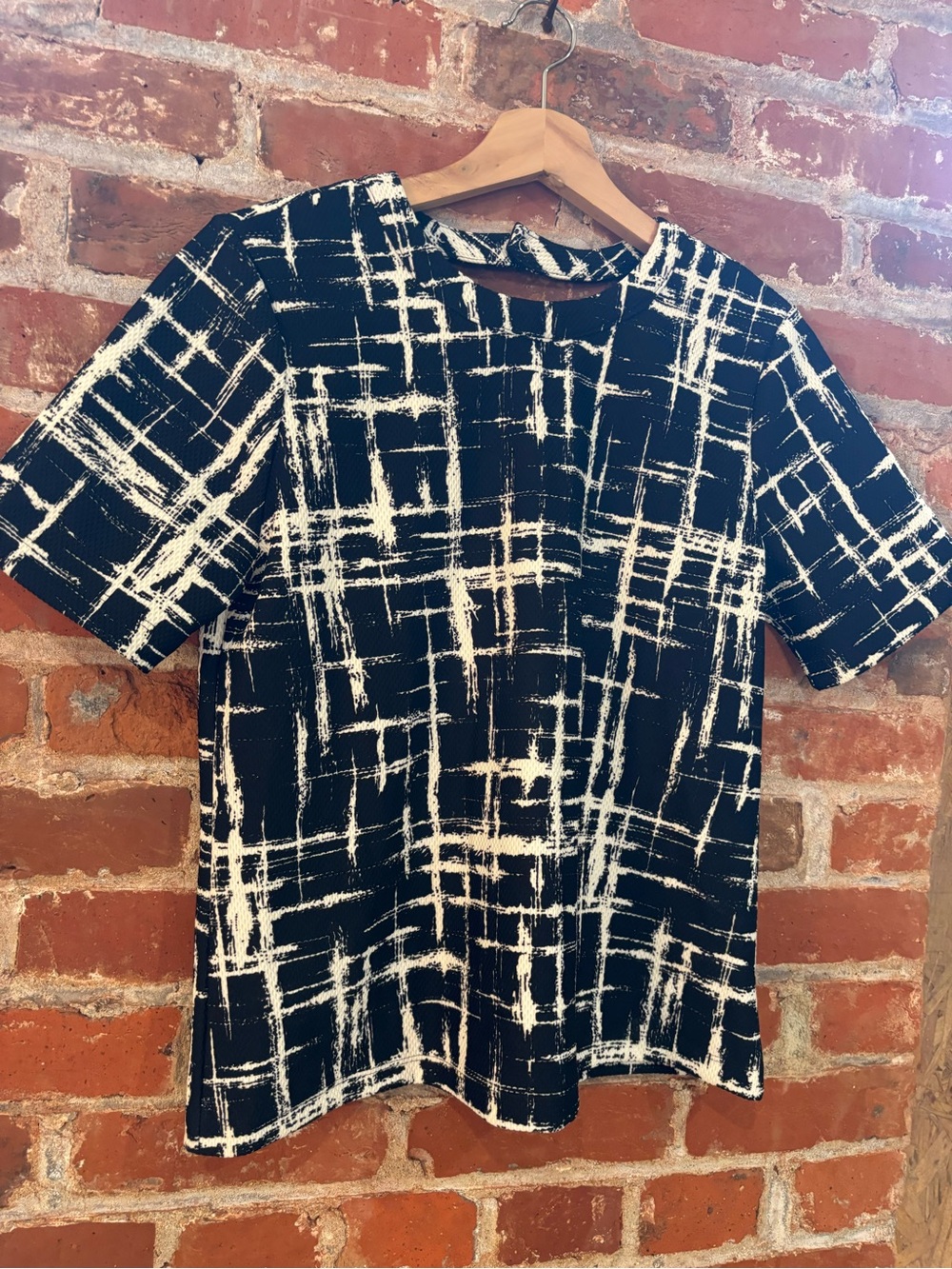 Eight Sixty Black & White Short-Sleeve Grid Print Shirt
